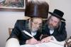 חגיגת הכנסת ספר תורה אין ביהמ"ד דקהל יטב לב ד'סאטמאר מוירטל עוועניו