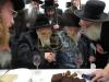 Main image for כ"ק אדמו"ר מתולדות אהרן שליט"א באזוכט ביי כ"ק מרן פסוק הדור הגאון רבי משה שטערנבויך שליט"א 