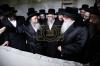 באזוך פון כ"ק אדמו"ר מצאנז שליט"א  בבית מדרשו בירושלים - צילום שמואל דריי