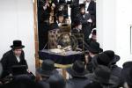 חנוכה ביי כ"ק אדמו"ר מסקולען שליט"א 