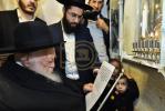 ימי החנוכה ביי מרן שר התורה הגר"ח קנייבסקי שליט"א