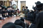זאת חנוכה בחצר הקודש קארלסבורג 