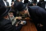 זאת חנוכה בחצר הקודש קארלסבורג 