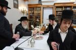שמחת השבע ברכות פון בת הרה"ג ר' פישל לעווי שליט"א מנהל ישיבה קטנה וויען אין וויליאמסבורג