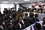 מעמד הס"ת וקביעת מזוזה בביהמ"ד החדש  וויזניץ אויף רחוב יעל אין בני ברק