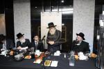 שמחת החתונה און שבע ברכות פון בן הרה"ג ר' מתתי' בלום זצ"ל רב קהילת תורה ודעת