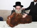יארצייט טיש פון הרה"ק רבי שלום משאץ לאנדאן זי"ע ביי נכדו כ"ק  אדמו"ר משאץ דרהאביטש שליט"א