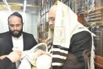שמחת הברית לנכד כ"ק אדמו"ר מהרי"א ווייס מספינקא זצוק"ל בן לבנו הרה"צ רבי נפתלי מנחם ווייס רב ביהמ"ד ספינקא אין ירושלים,