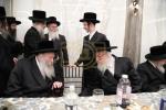 שמחת הבר מצוה פון נכד כ"ק אדמו"ר מחוסט שליט"א ונכד הגה"צ אב"ד בראשוב שליט"א 