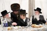 שמחת הבר מצוה פון נכד כ"ק אדמו"ר מחוסט שליט"א ונכד הגה"צ אב"ד בראשוב שליט"א 