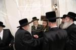 שמחת הבר מצוה פון נכד כ"ק אדמו"ר מחוסט שליט"א ונכד הגה"צ אב"ד בראשוב שליט"א 