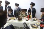 כ"ק אדמו"ר מוויזניץ שליט"א איז זיך משתתף ביים שמחת הפארשפיל פון נכד הרה"ח חיים משה פעלדמאן שליט"א 
