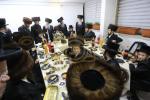 כ"ק אדמו"ר מוויזניץ שליט"א איז זיך משתתף ביים שמחת הפארשפיל פון נכד הרה"ח חיים משה פעלדמאן שליט"א 