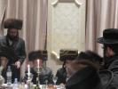 כ"ק  אדמו"ר מפשעווארסק שליט"א ביי א שבע ברכות פון אן אייניקל 