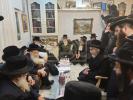 אדמורים ורבנים שליט"א בניחום אבלים ביי משפחת פריעד 