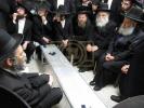 ניחום אבלים ביי משפחת  הגרמ"ד סאלאוויטשיק זצ"ל 