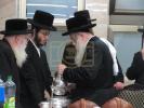 כ"ק אדמו"ר ממחנובקא שליט"א ביים סעודת הילולא פון הרה"ק מהר"י מבעלזא זי"ע