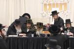 דינער 'חיינו' לטובת די מוסדות אין קרית יטב לב אין בלומינגבערג 