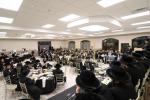 דינער 'חיינו' לטובת די מוסדות אין קרית יטב לב אין בלומינגבערג 
