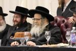דינער 'חיינו' לטובת די מוסדות אין קרית יטב לב אין בלומינגבערג 