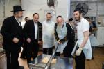 גדולי התורה ביי מצות באקן 