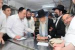גדולי התורה ביי מצות באקן 
