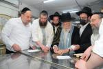 גדולי התורה ביי מצות באקן 
