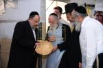 גדולי התורה ביי מצות באקן 