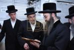 כ"ק אדמו"ר מסאדיגורא ירושלים שליט"א ביים מצות באקן 