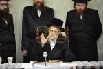 כ"ק אדמו"ר מסערט וויזניץ שליט"א באזוכט אין ביהמ"ד סערט וויזניץ ב"ב 