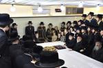 כ"ק אדמו"ר מסערט וויזניץ שליט"א באזוכט אין ביהמ"ד סערט וויזניץ ב"ב 