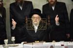 כ"ק אדמו"ר מסערט וויזניץ שליט"א באזוכט אין ביהמ"ד סערט וויזניץ ב"ב 