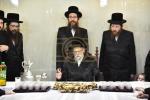 כ"ק אדמו"ר מסערט וויזניץ שליט"א באזוכט אין ביהמ"ד סערט וויזניץ ב"ב 