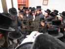 כ"ק אדמו"ר מסאדיגורא שליט"א באזוכט ביי כ"ק אדמו"ר מלעלוב שליט"א 