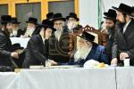 סעודת הילולא פון הרה"ק בעל דברי חיים מצאנז  זי"ע ביי כ"ק אדמו"ר מצאנז שליט"א- בילדער משה גאלדשטיין 