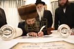 מעמד סיום כתיבת ספר תורה בראשית כ"ק אדמו"ר מסאדיגורא ירושלים שליט"א 