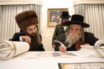 מעמד סיום כתיבת ספר תורה בראשית כ"ק אדמו"ר מסאדיגורא ירושלים שליט"א 