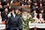 חג השבועות און שבת אויפרוף בחצר הקודש וויזניץ