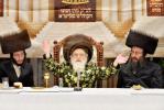 חג השבועות און שבת אויפרוף בחצר הקודש וויזניץ