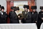 חג השבועות און שבת אויפרוף בחצר הקודש וויזניץ
