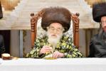חג השבועות און שבת אויפרוף בחצר הקודש וויזניץ