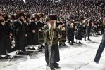פולע גאלערי: שמחת החתונה פון נכד כ"ק אדמו"ר מבעלזא שליט"א 