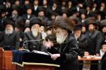 מעמד הכנסת ספר תורה בראשות כ"ק  אדמו"ר מוויזניץ שליט"א לע"נ הרה"ח ר' נחמן הלר ז"ל 