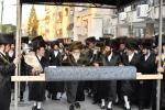 מעמד הכנסת ספר תורה בראשות כ"ק  אדמו"ר מוויזניץ שליט"א לע"נ הרה"ח ר' נחמן הלר ז"ל 