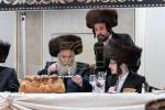שמחת השבע ברכות פון נכד כ"ק אדמו"ר מבאבוב שליט"א ע"י כולל זכרון חיים דבאבוב 