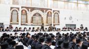 חומש סעודה אין ת"ת סאטמאר ב"פ