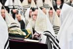 פולע גאלערי: באזוך פון כ"ק אדמו"ר מוויזניץ שליט"א אין ניו יארק 