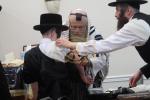 כ"ק אדמו"ר מתולדות אהרן שליט"א באזוכט אין לעיקוואוד