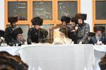 פולע גאלערי: יארצייט פון הרה"ק מצאנז  זצ"ל ביי בנו מ"מ כ"ק אדמו"ר מצאנז שליט"א 