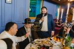 מעמד סיום כתיבת ספר תורה אין מאסקאווא וואס איז אריינגעגעבן געווארן צו די קהילה אין שטאט  נובוקוזנצק אין סיביר